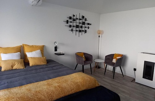 Monbahus Bed & Breakfast | L'atelier d'André