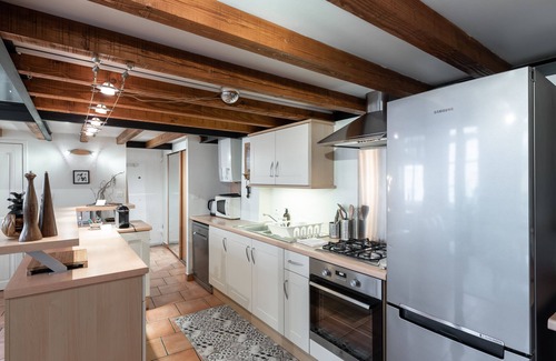 Boucle - Gros Caillou Apartment | L'Atelier de Pierre - Charmant T4 à la Croix Rousse