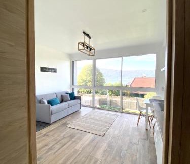 Veyrier-du-Lac Apartment | L'Atelier des Rêves