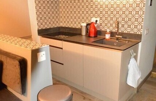 Montalbert Apartment | L'AUBEPINE 2, 6-8 PEOPLE, SKI IN SKI OUT