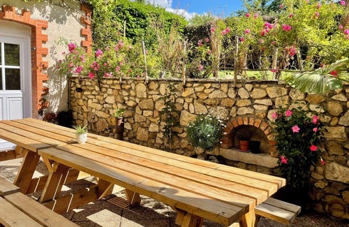Chevannes Villa | L'Auberge des Clés - Group Gîte