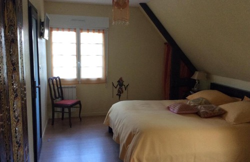 Sartilly-Baie-Bocage Bed & Breakfast | L Entre deux