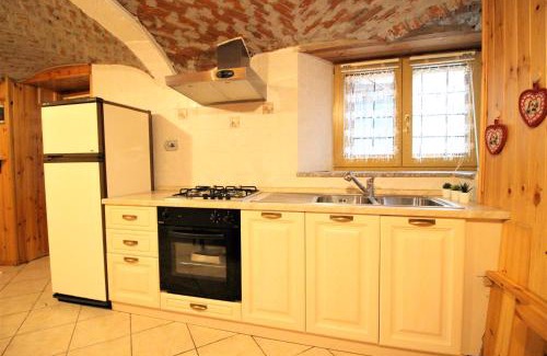 Brusson Apartment | L'ermellino Bilocale in Centro - Affitti Brevi Italia