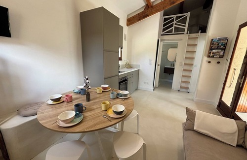 Saint-Martin-d'Ardeche House | L'Escale at the gateway to the Ardèche Gorges!
