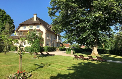 Forges-les-Bains Apartment | L'ESCALE - SEIGLE - Guest house l'escale THERMES DE BAINS LES BAINS