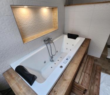 Dreuil-les-Amiens Bed & Breakfast | L'escapade Romantique