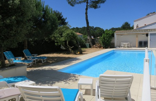 La Tranche-sur-Mer Villa | 'L'Etoile De Mer' - Coastal Villa With Private Pool