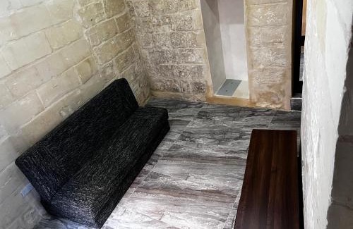 Birgu House | L-irdoss