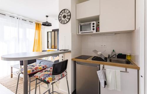Nord-Saint-Martin Apartment | L'Ivoire - Joli appartement - 1 chambre avec