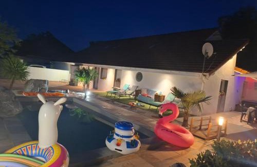 Le Hameau House | L'OASIS - Maison avec Piscine, SPA, Braséro & Plancha