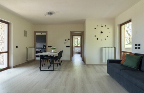 Tremosine Apartment | L'oliver with lake view next to Limone sul Garda