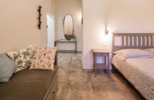 Guzman House | L'ORTIGIANO