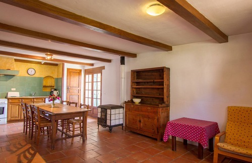 La Haute Maure House | L'Oubradou, Mas de charme, shared pool in Provence, nature and calm