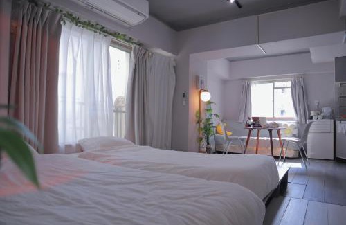Takadanobaba Apartment | l Riverside Shinjuku l