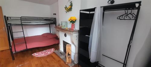 Pouilly-sur-Vingeanne House | l'univers, vous et nous