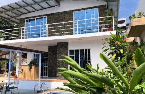 Pedernales Hotel | L'Vanna Hotel