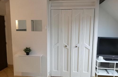 Longjumeau Apartment | L2 - Green and cosy flat close Paris - WIFI & NETFLIX