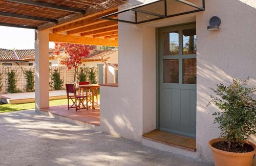 Tenzuela House | La Alberca Casa con jardín y piscina