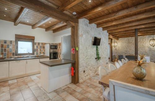 Nieva House | La Antigua Taberna - Nieva