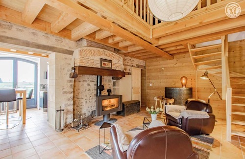 Gibles House | La Béssère - GIBLES - Gîte