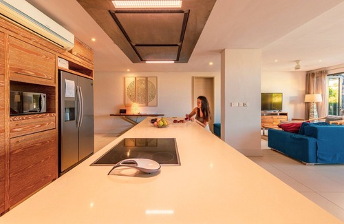 Black River Apartment | La Balise Marina - Duplex by Horizon Holidays
