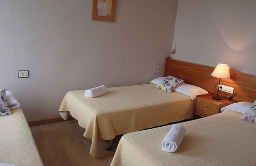 Navia Hotel | La Barca