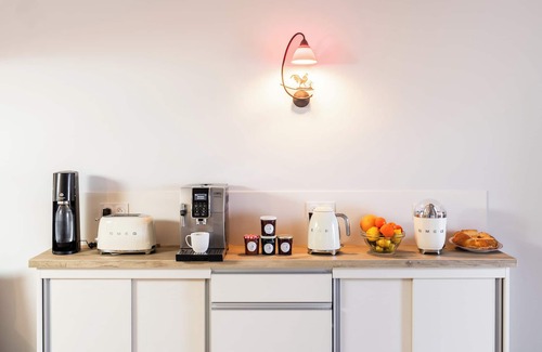 Charols Bed & Breakfast | La Barule