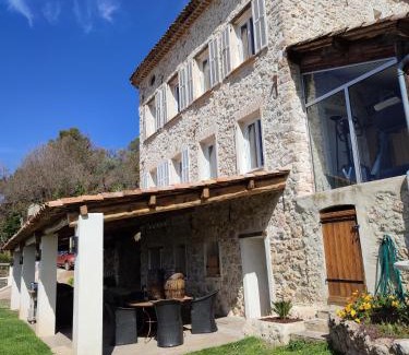 Castagniers Bed & Breakfast | La Bastide, Chambre d'hôtes