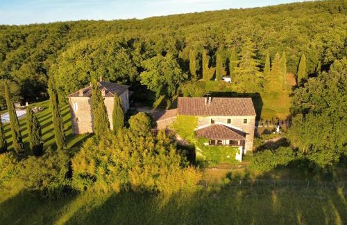 Larroque House | La Bastide de Marie & Pascal