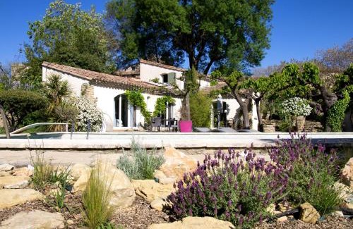 Deaux Hotel | La Bastide des Mûriers