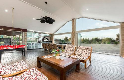 Batesford Bed & Breakfast | La Bella Vita
