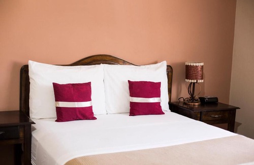 Siguatepeque Hotel | La Bellota Hotel