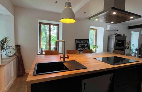 Saint-Antonin Noble Val Bed & Breakfast | La Boca Noche 1