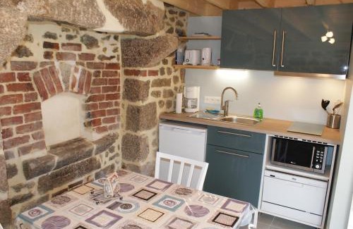 Montfarville House | La Boulangerie de Gitesocotentin, charmant cocon pour déconnecter