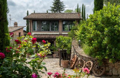 Castello di Serravalle House | La Buca