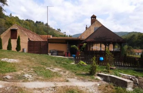 Armenis House | La Buliga la Sălaș