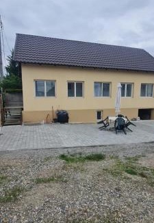 Ramnicu Valcea House | La Căsuță