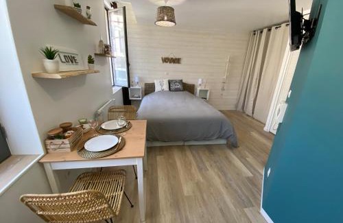 Gare-Jouvenet Apartment | La cabane voyage