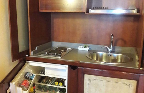 Medolla House | La Cantina Hotel Residence