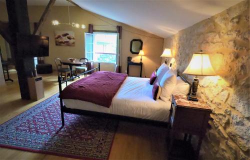 Pineuilh Bed & Breakfast | LA CARRETERIE - Maison de Famille{s}