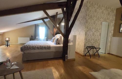 Pineuilh Bed & Breakfast | LA CARRETERIE - Maison de Famille{s}
