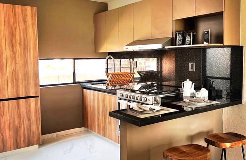 Xochitepec House | La Casa Blanca Santa Fe