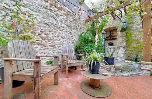 La Calmette Apartment | La Casa: charm and comfort in the heart of Gard
