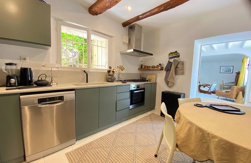 Pujaut House | La Casa Cycas