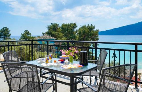 Chrisi Ammoudia Apartment | La Casa de Fokas - Beach Home