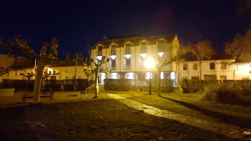 Mansilla de las Mulas Hotel | La Casa de los Soportales