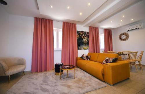 Kunj Villa | La casa de papel