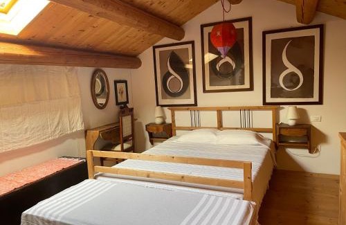 Trecastelli Bed & Breakfast | "La Casa degli ulivi Art B&B"