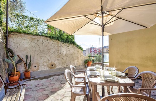 Quinto al Mare Apartment | La casa del Comandante