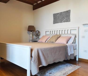 Campi Bisenzio Apartment | La casa del fenicottero